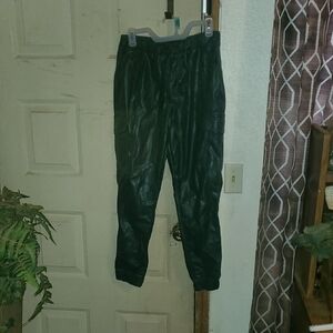 Almost Famous Green Cargo Pants